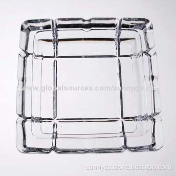 Glass Ashtray, 177mm Top Diameter, Comes in High-grade Transparent Square Glass